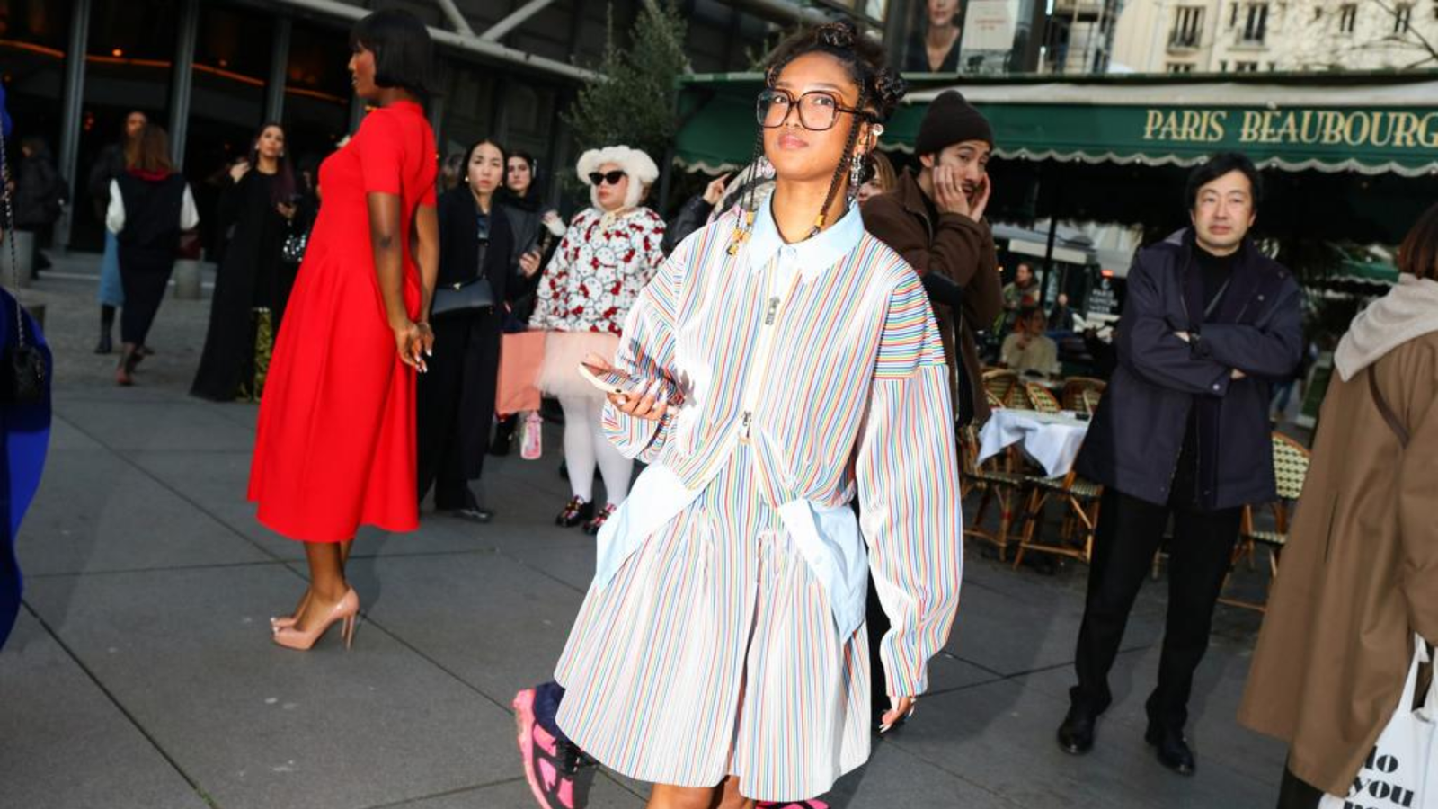 Trendy Scarf Designs Every Fashionista Needs Now