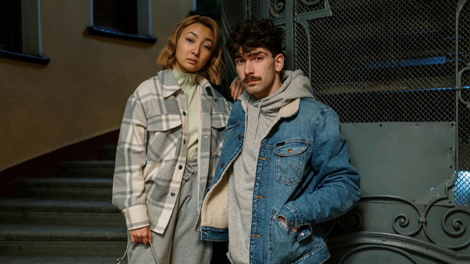 Stay Warm and Fashion-Forward With UK Winter Street Style