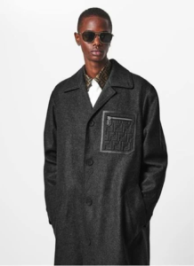 Fendi streetstyle cashmere.