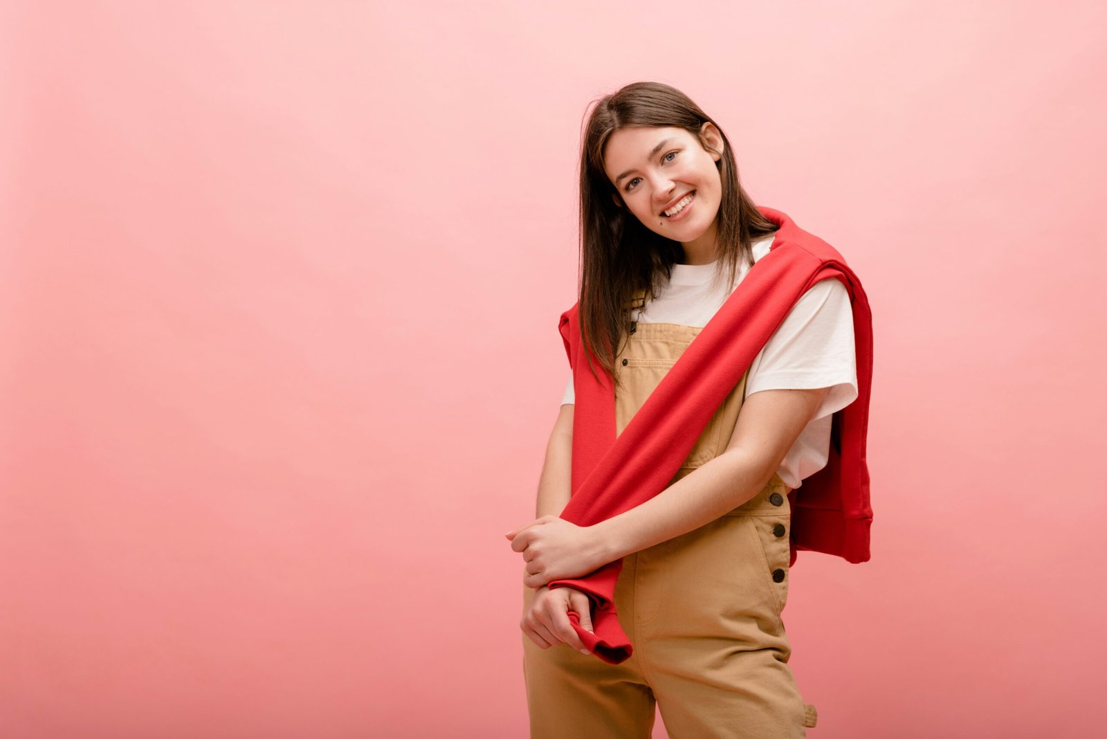 7 Trusted Online Stores to Buy High-Quality Women Shawls & Wraps