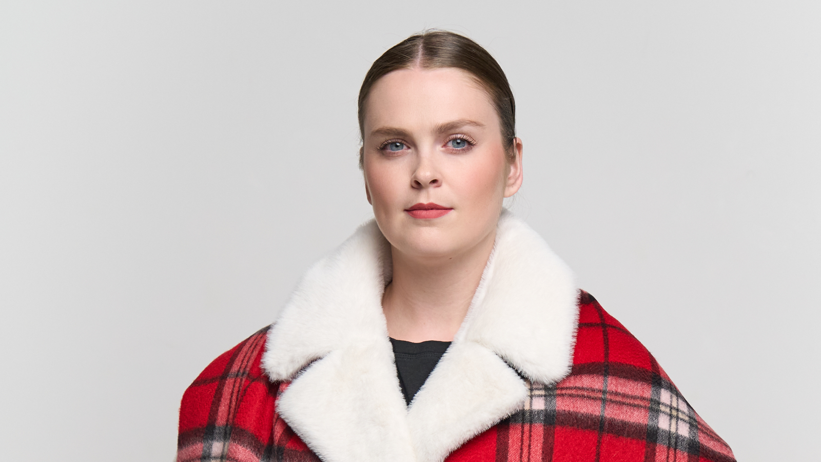 “Get Festive with Our Collection of Stylish Christmas Scarves – Shop Now!